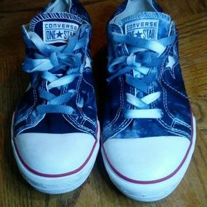 Converse One Star Blue shoes size 6Y!!!